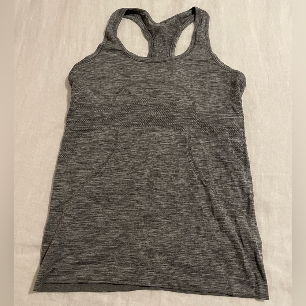 Heathers gray lululemon tank